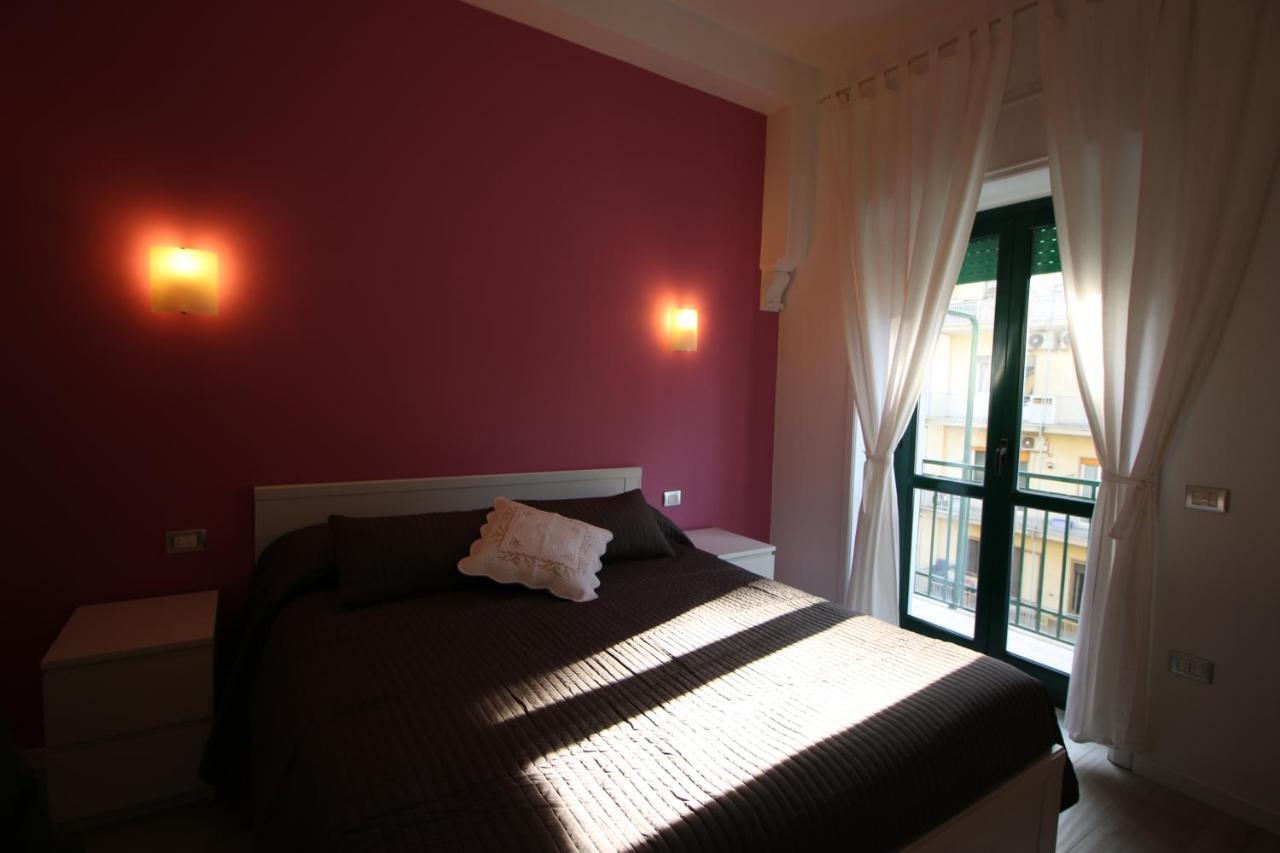 Al Corso 16 Bed and Breakfast Salerno Esterno foto